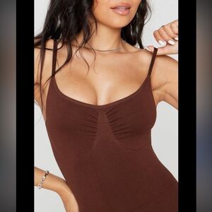 Yitty Smooth as Hell shaping top